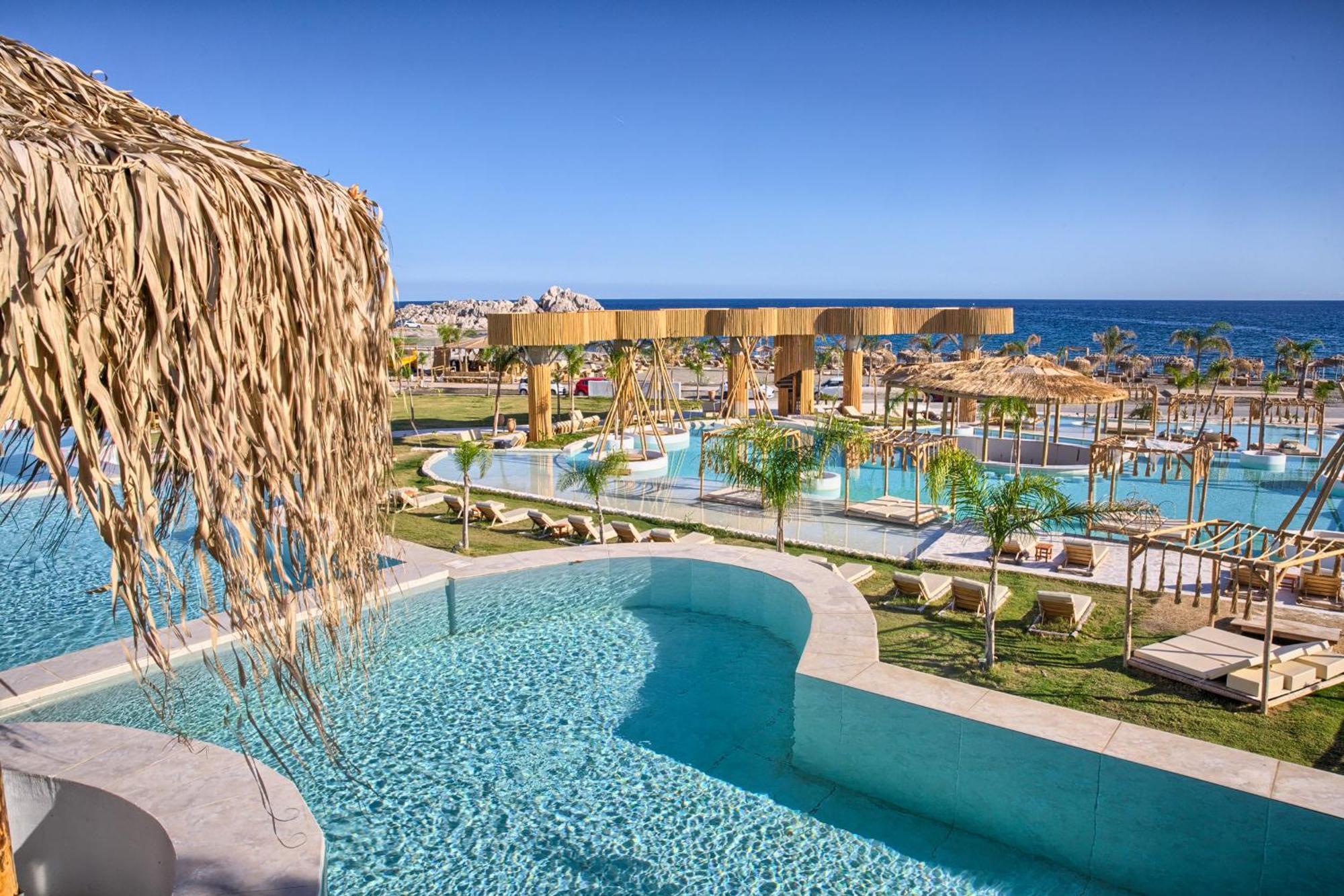 Hotel Alia Luxury And Charaki