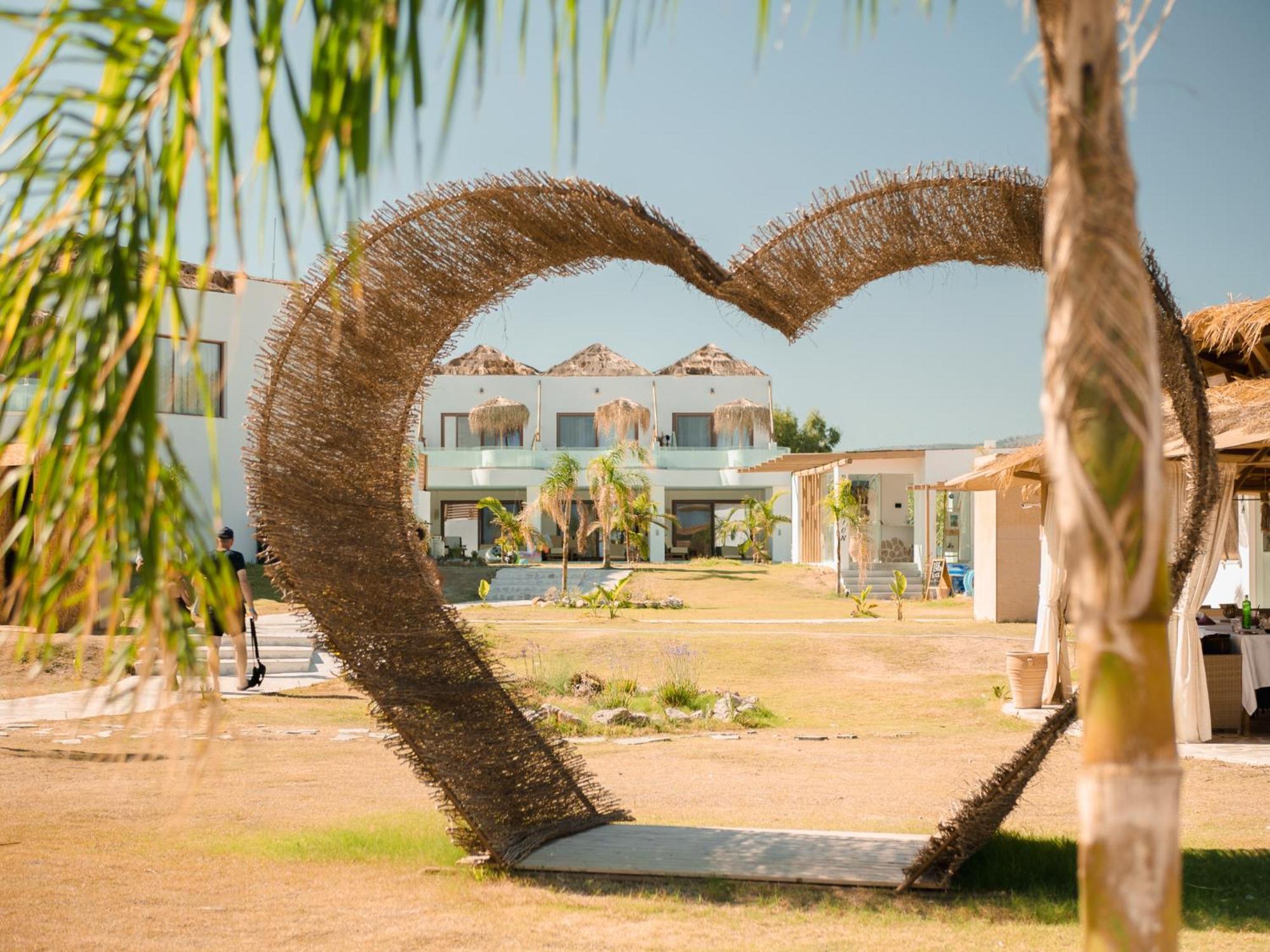 Hotell Alia Luxury And 3*